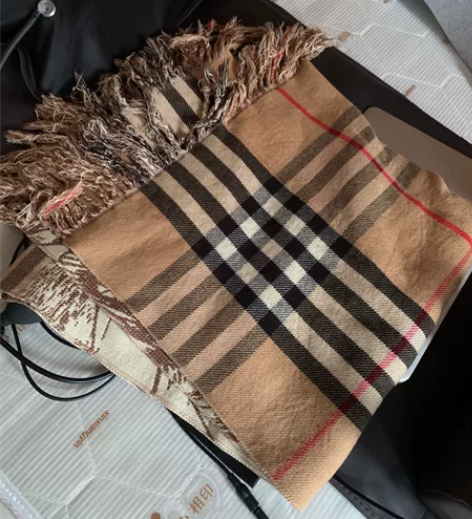 羊毛围巾披肩 超大 用不上 感兴趣的话点“...