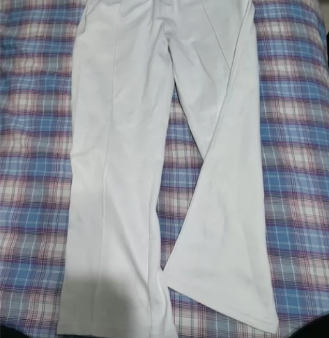 北京小学，春秋季校服裤子。 孩子衣服，很在...