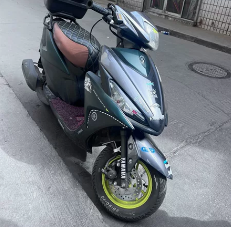 19年雅马哈， 16000公里  改了方向...
