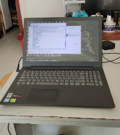 联想Lenovo ideapad 330C...