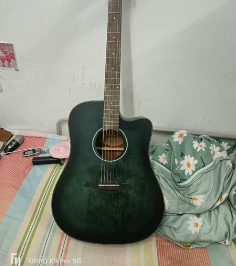 雷克斯，吉他有需要的联系我通州区玉带河西街...