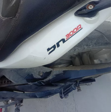 摩托车，贝纳利  黄龙300，3万多买的，...