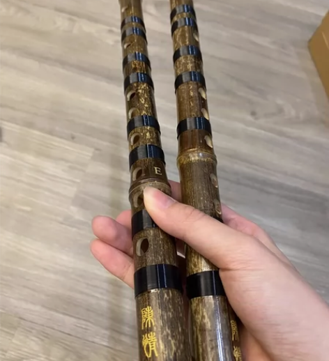 低价清！全新紫竹笛，老料紫竹笛出售，好几年...