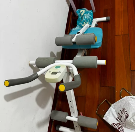 仰卧起坐拉力器 10搬家不要了 自己来拿 ...