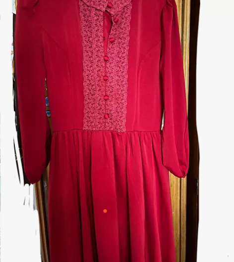 西域风 民族风 旅行拍照连衣裙 深红色，建...