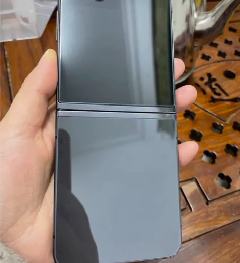 Samsung/三星 Galaxy Z F...