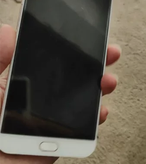 vivo X9 Plus，自用二手机。功能...