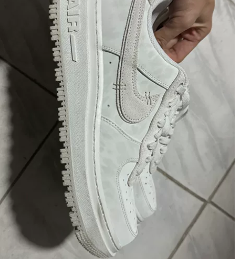 airforce 1 男 42.5  穿过...