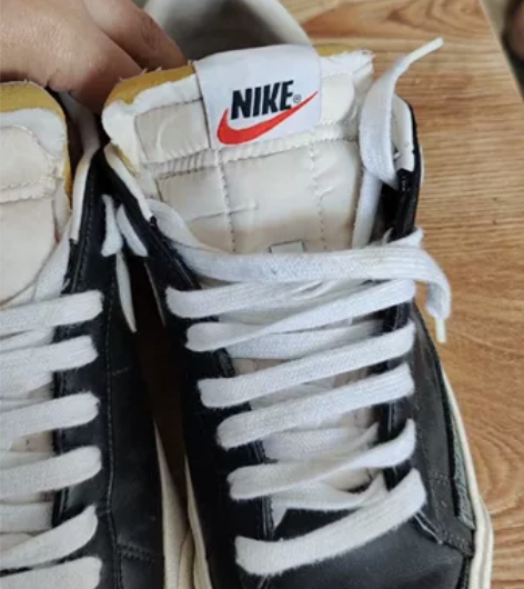 NIKE 真皮休闲运动鞋 8/260/41...