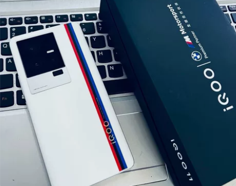 出 VIVO iQoo11，5G，1625...