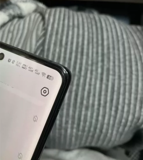 出 x90pro  12512g 买了延保...