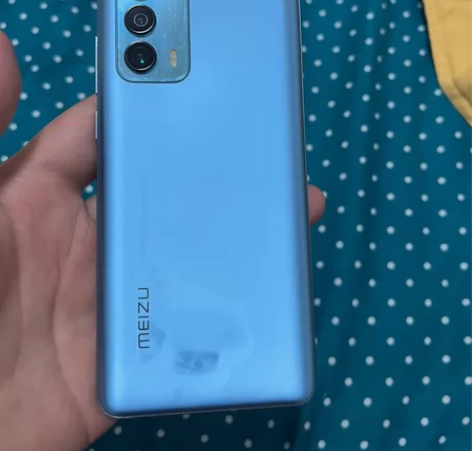 魅族 18 ，12+256 ，蓝色 买来用...