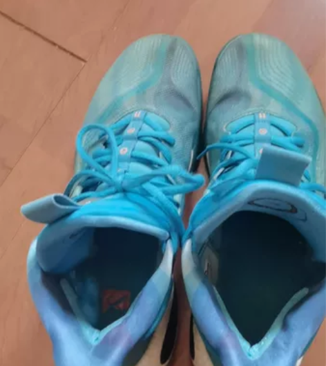 安踏44.5码抗震篮球鞋，家中闲置，低价出...