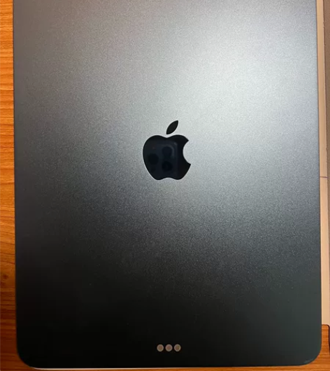 iPad  air5  完美无瑕，4299...