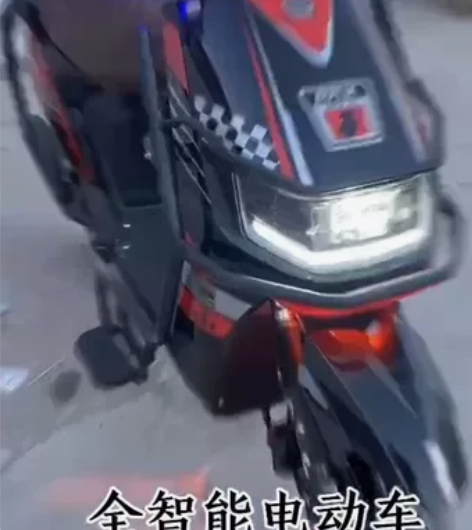 正版欧风侠闪电侠神鹰五号 配置蓝牙音响手机...