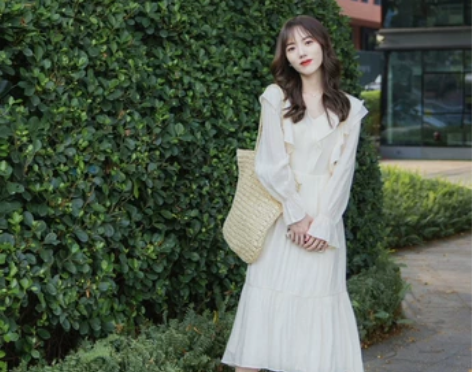 早秋新款女装法式别致漂亮高级感奶fufu收...