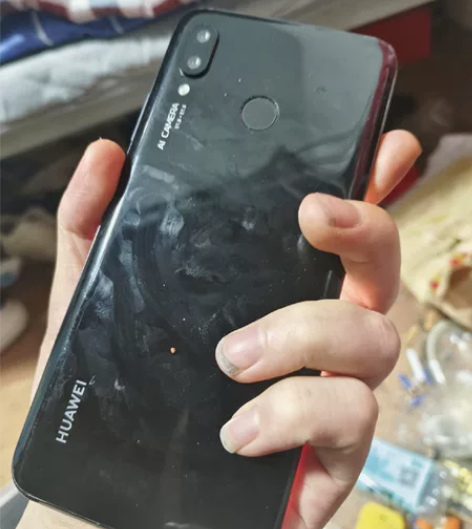 华为nova3 6+128麒麟970处理器...