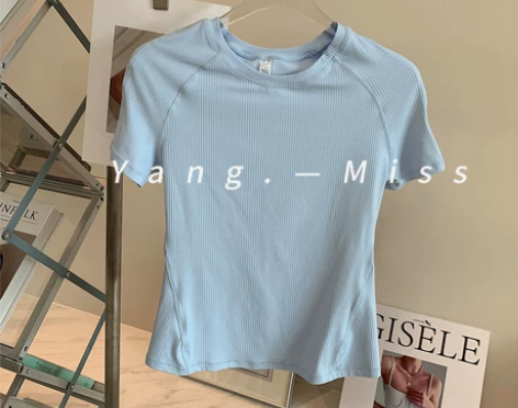 立体云感条 lulu裸感瑜伽短袖圆领健身T...