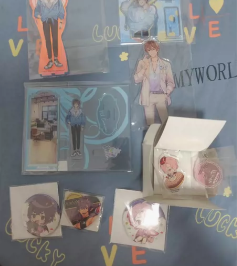 【出】官谷伊得+使魔官谷，除粉粉立牌其他具...