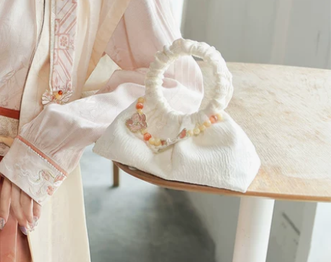 十三余小豆蔻儿[庆云现]国风日常百搭白色珠...