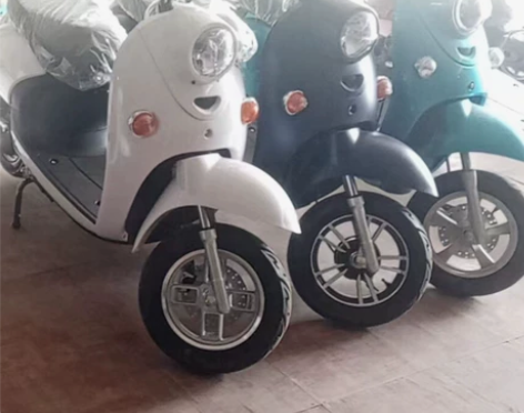 #粉丝福利# 回馈平台，[呲牙]送福利，大...