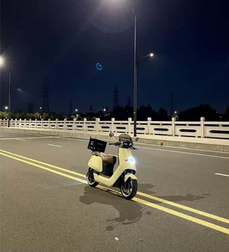 [闪亮]小牛n1s nqi动力版 60v2...