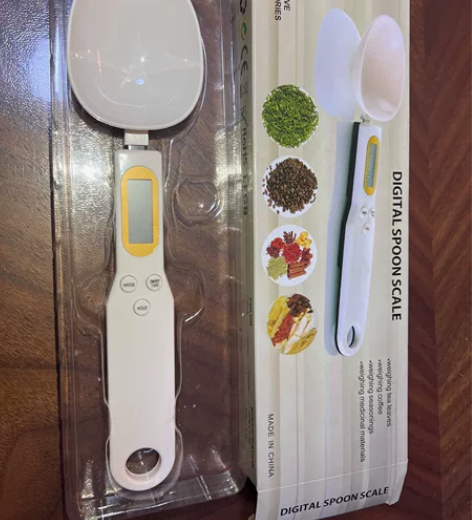 全新，电子称量克数勺，送纽扣电池。 感兴趣...