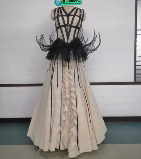 立裁作业 服装设计 创意立裁 创意立裁服装...