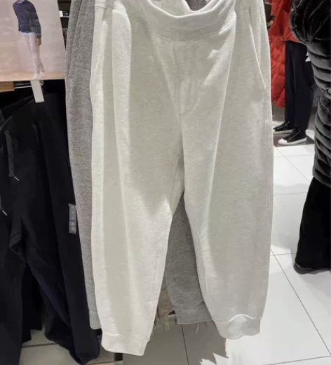 优衣库运动卫裤九分 L码??轻微穿着痕迹U...