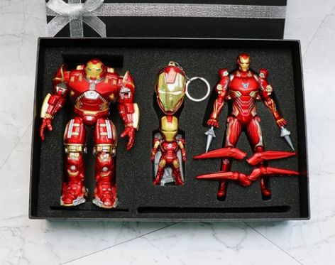 钢铁侠手办反浩克装甲玩具模型男孩礼物