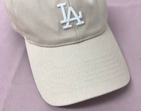 出mlb棒球帽，对象送的，不太喜欢 感兴趣...