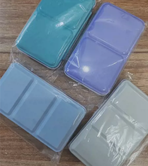 【打包】4个小号水彩三折铁盒调色盒 感兴趣...