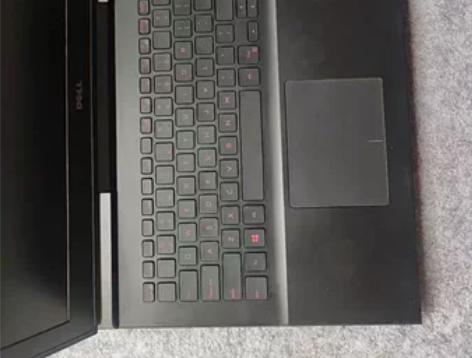 戴尔灵越15-7567 七代i5 实物拍摄...