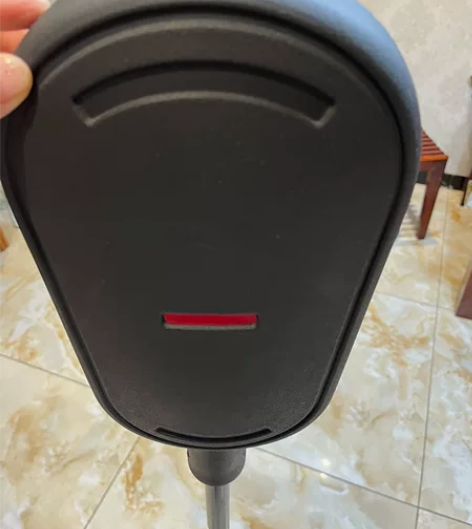 迪卡侬拳击训练器 买回来就玩了几天，下面直...