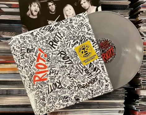 现货 Paramore 乐队 RIOT! ...