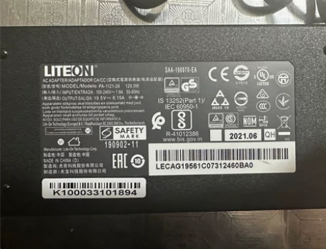 神舟 战神S7    笔记本原装充电器 感...