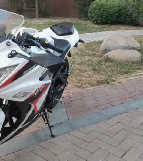 国威品牌，精品车，全车原装，新车一万多，做...