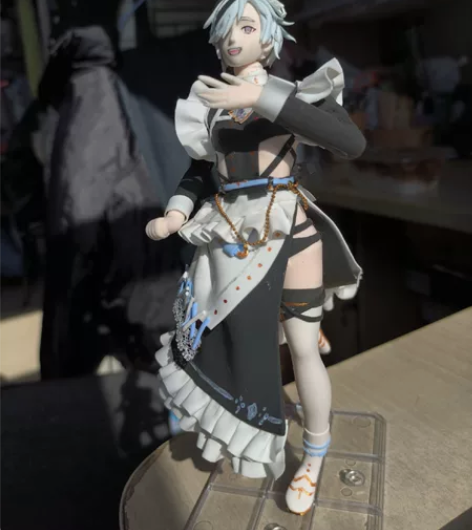 新世界狂欢 女仆布儡手作粘土人 带玻璃罩 ...