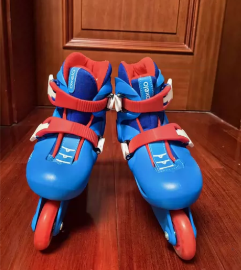 迪卡侬OXELO儿童溜冰鞋女轮滑鞋可调初学...