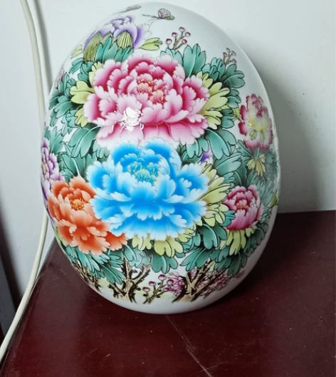 瓷器彩蛋 取名家名作花开富贵 高16厘米
