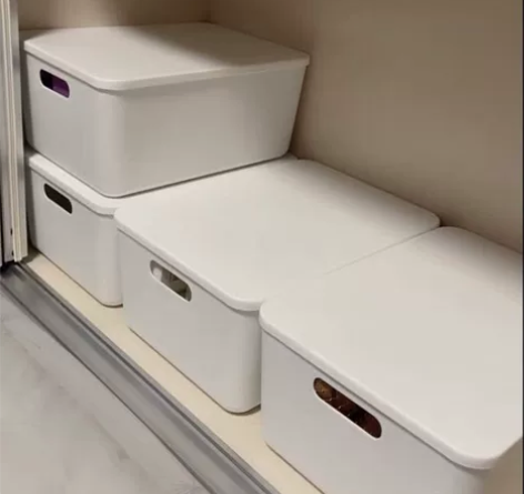 店铺转让 剩余几十个 全部包邮 白色收纳盒...