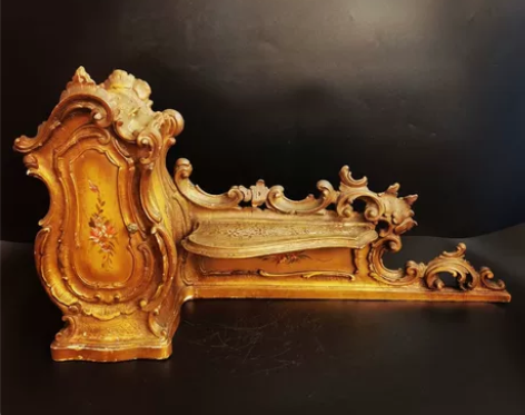 意大利1700年梳妆台首饰柜。手工雕刻。手...