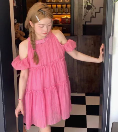 全新吊牌 甜美气质课程露肩绑带蓬蓬连衣裙法...