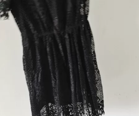 裙子裙子:三条都没怎么穿过,个人比较喜欢穿...