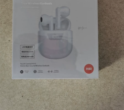 纽曼蓝牙耳机，售出不退不换，偏远地区不包邮...