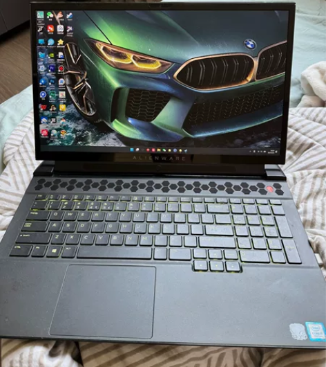 外星人笔记本m17r2 20年购买 外观完...