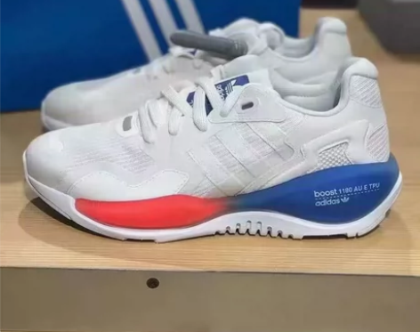 正品低价折扣 Adidas 三叶草 男女鞋...