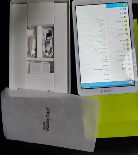 三星Galaxy Tab E三星SM-T5...