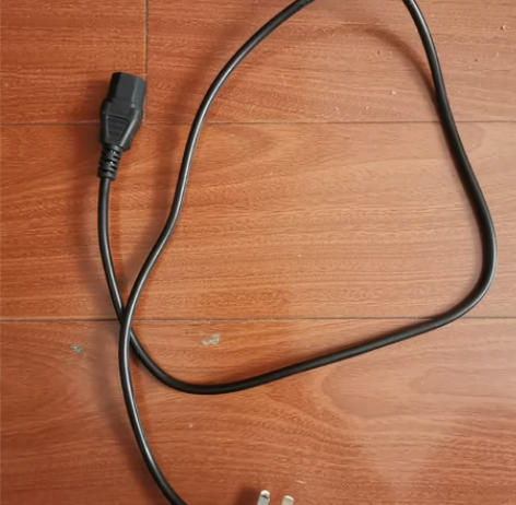 电脑主机 电饭煲 电源线 品字口电源线显示...