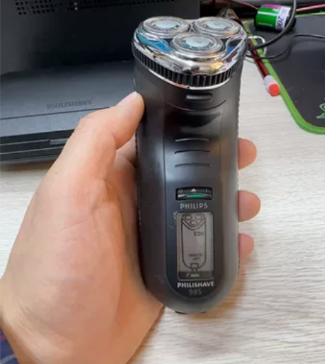 飞利浦剃须刀HS985 实物拍摄，荷兰制造...